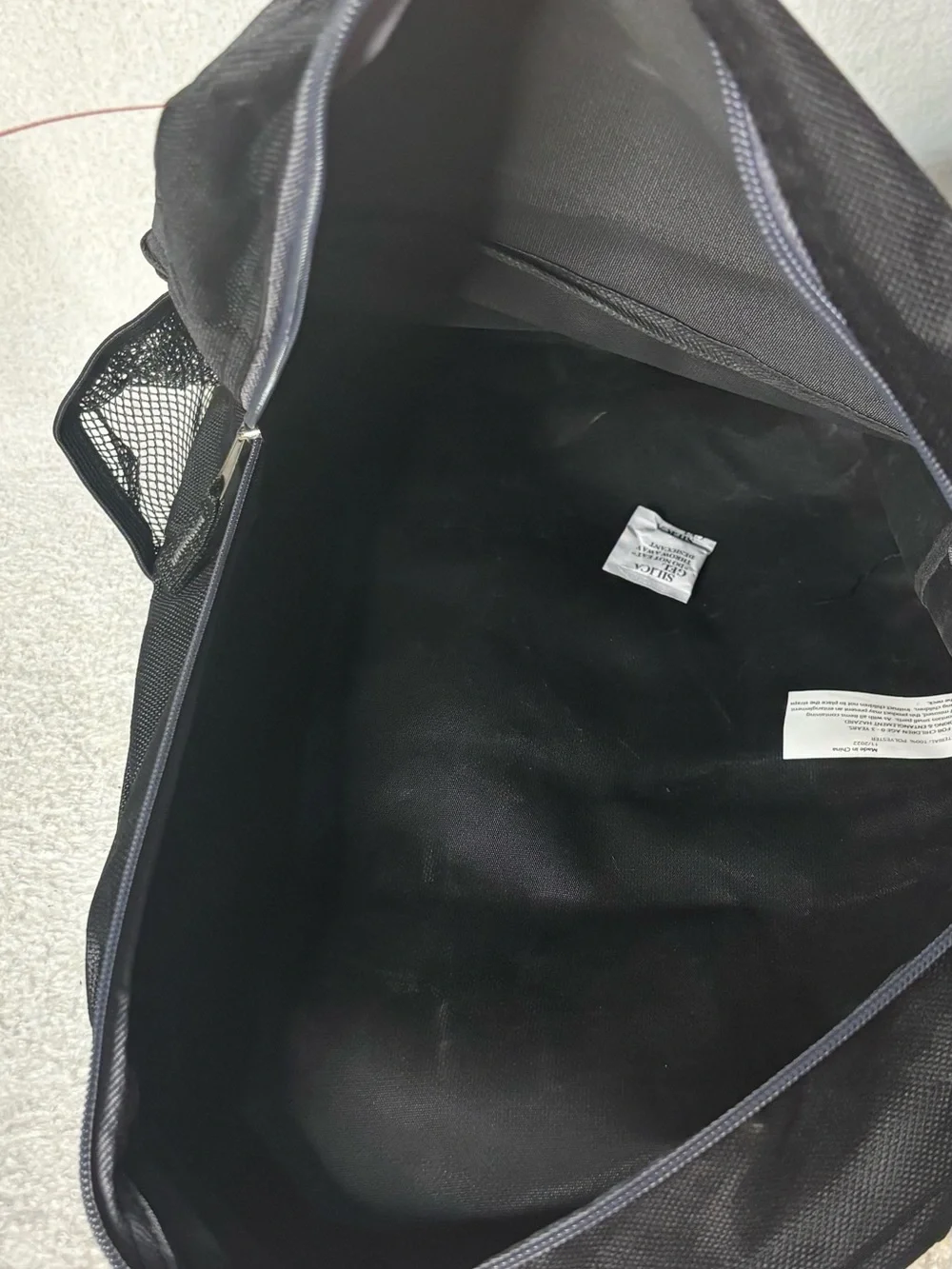 Classic Black Men's Backpack with Multiple Compartments
